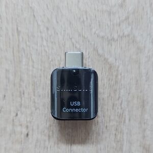 NWOB Samsung USB Connector